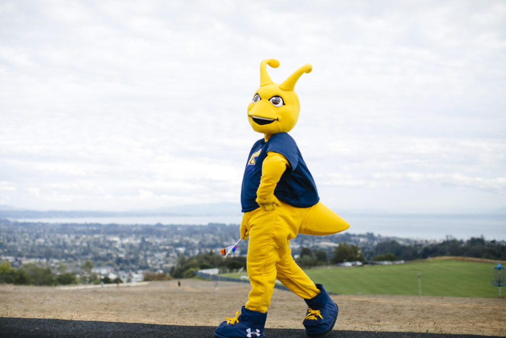Sammy mascot striking a pose.